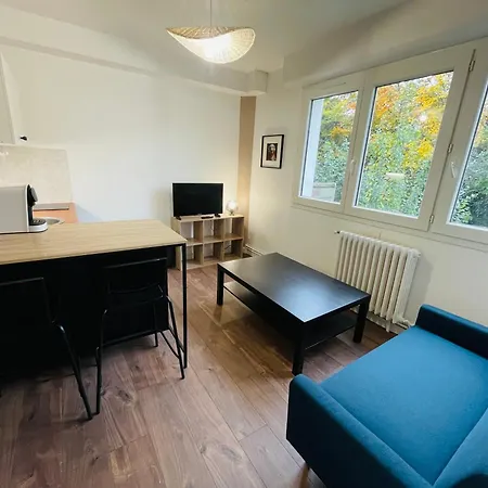 Апартаменти Wolk, Joli Appt